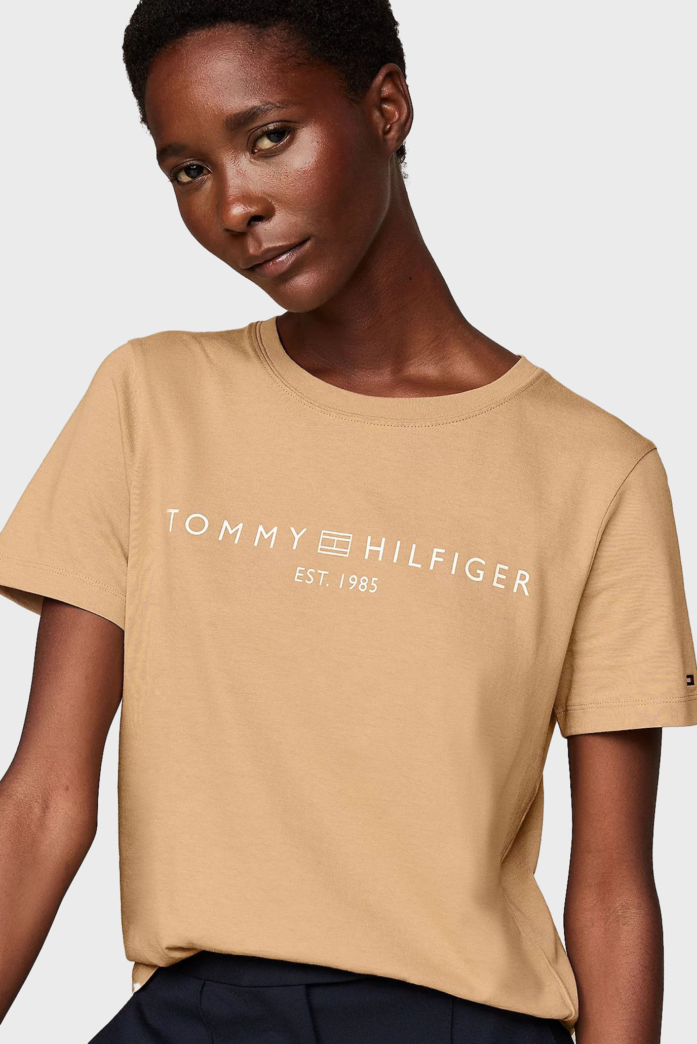 Футболка REG CORP LOGO C-NK SSTommy Hilfiger Футболка REG CORP LOGO C-NK SS 4