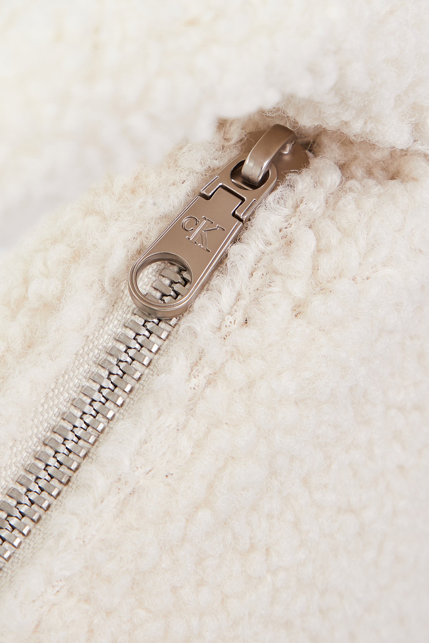 Женская белая сумка SHERPA MINI ZIP20 5