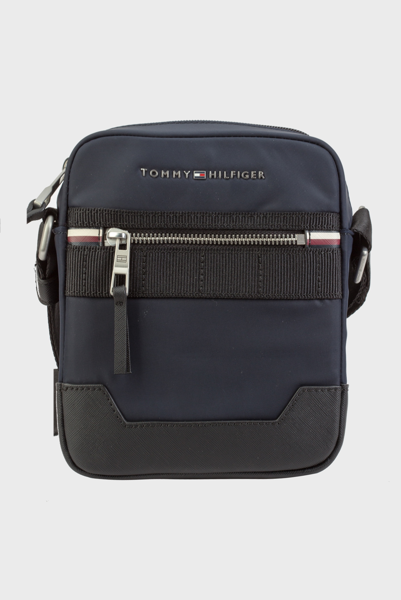 Tommy hilfiger elevated discount nylon mini reporter