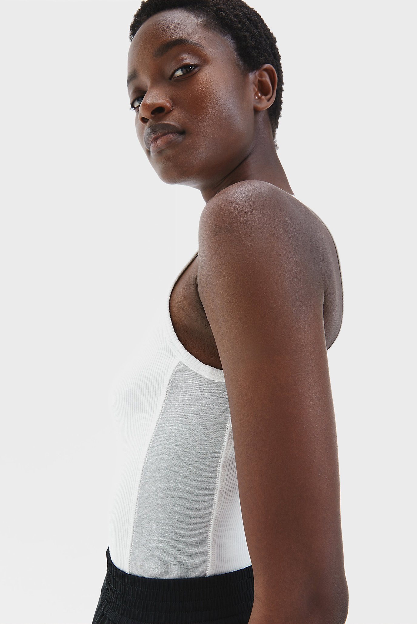 Женская белая майка 4