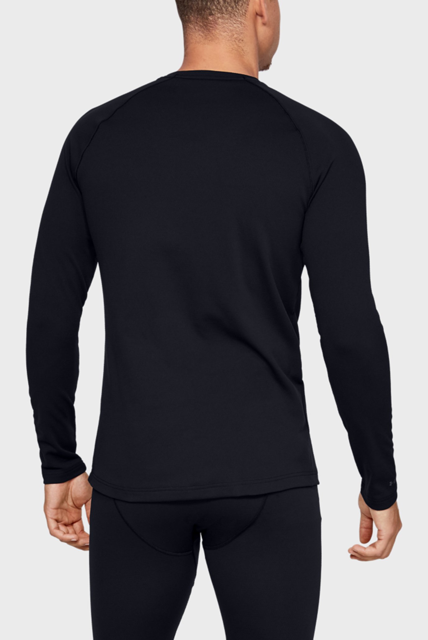 Мужской черный лонгслив Packaged Base 2.0 CrewUnder Armour Мужской черный лонгслив Packaged Base 2.0 Crew 2