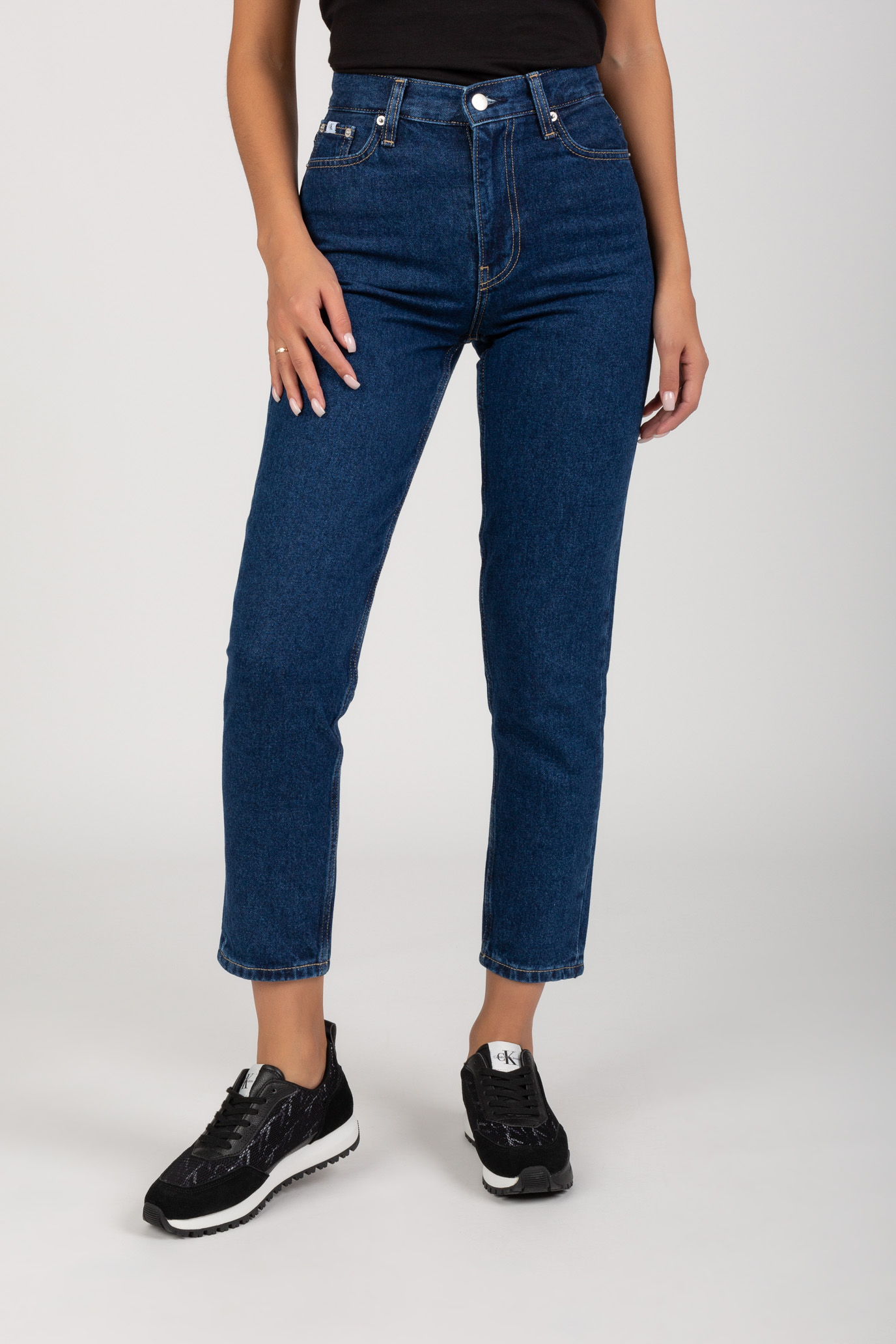 Джинсы MOM JEAN 1