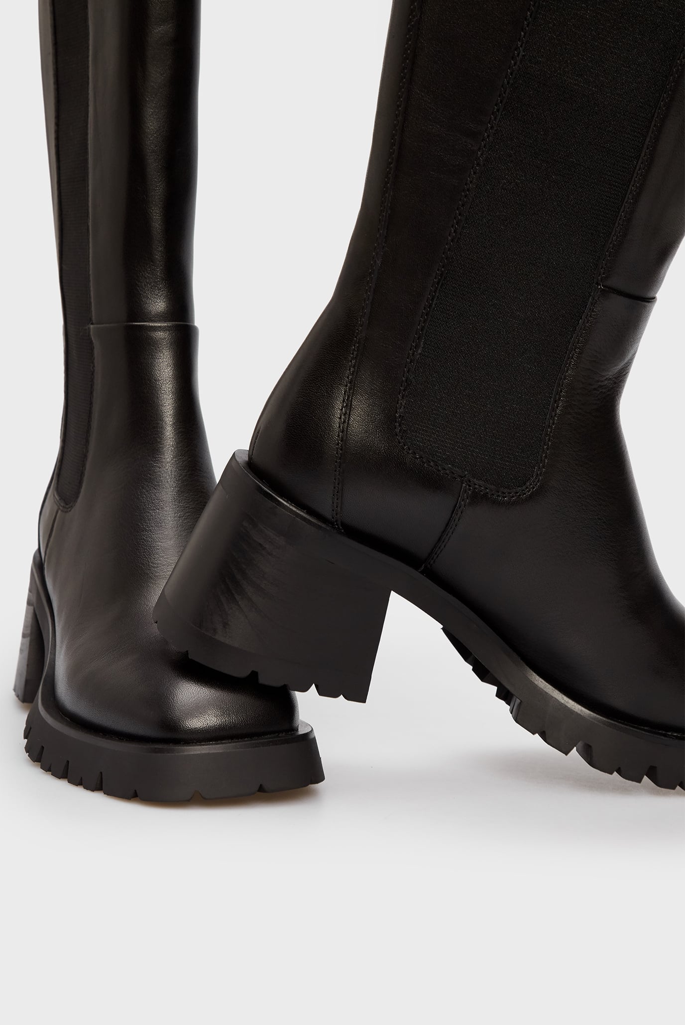 Женские черные кожаные сапоги Scilly 2