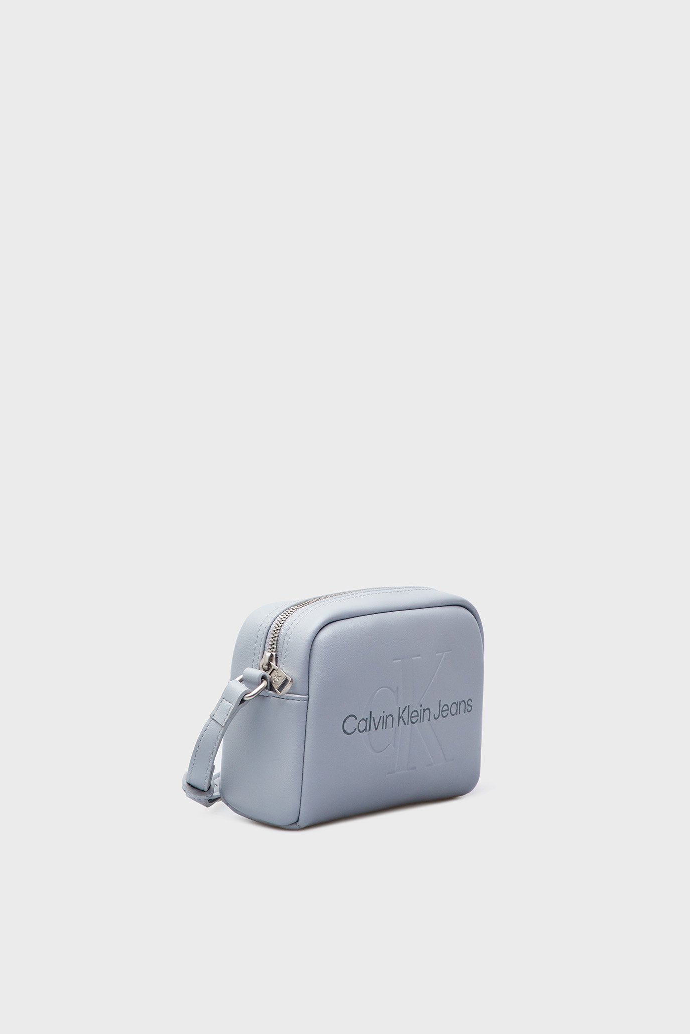 Женская голубая сумка SCULPTED CAMERA BAG18 MONOCalvin Klein Jeans Женская голубая сумка SCULPTED CAMERA BAG18 MONO 3