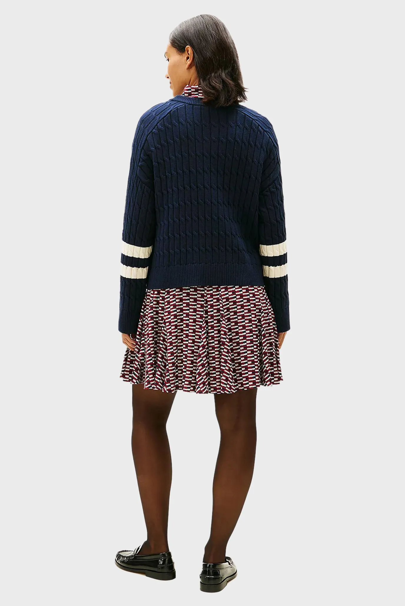 Свитер TEXTURED GRAPHIC C-NK LS SWT 3