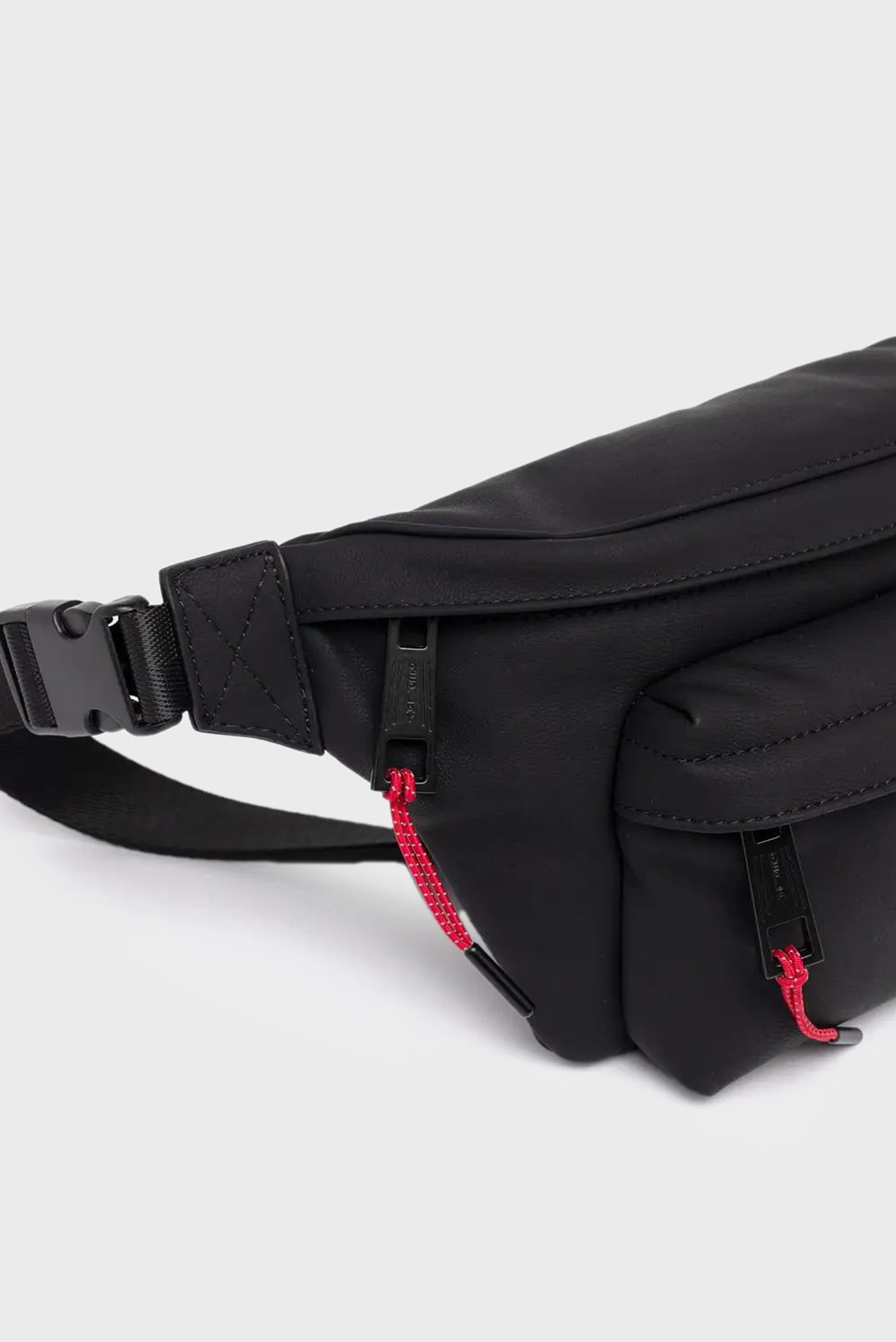 Мужская черная поясная сумка 2