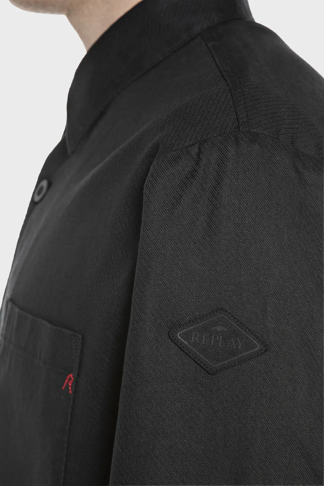 Ветровка/- 5