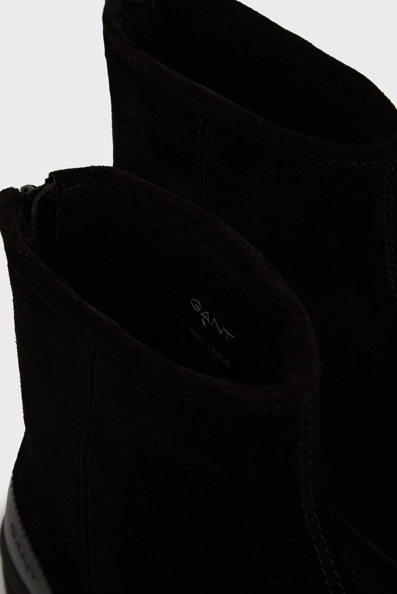 Женские черные замшевые полусапоги 2