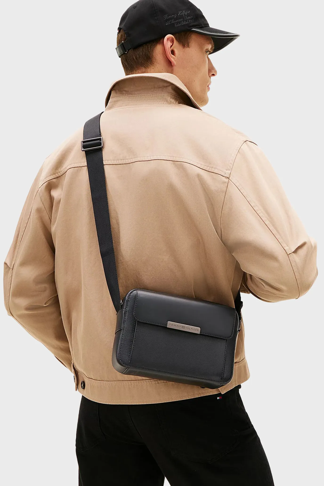 Сумка TH BUSINESS LEATHER CAMERA BAG 2