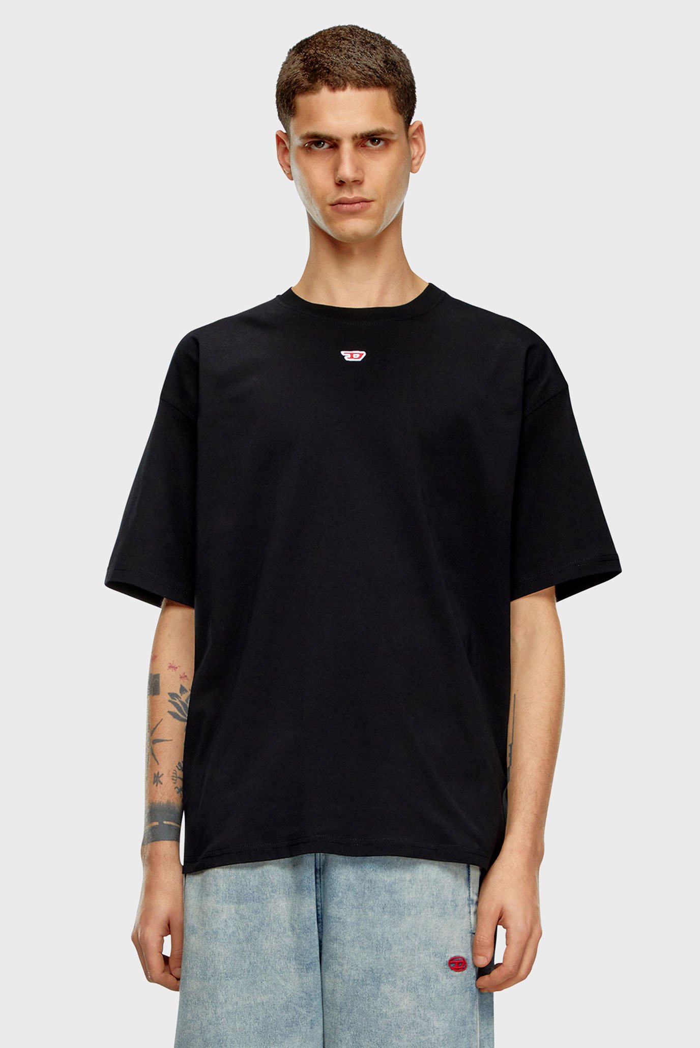 ★DIESEL★ T-Box D T-Shirt White A149290GRAI100 A149290GRAI1 Women's T-shirt with embroidered D patch | White | Diesel