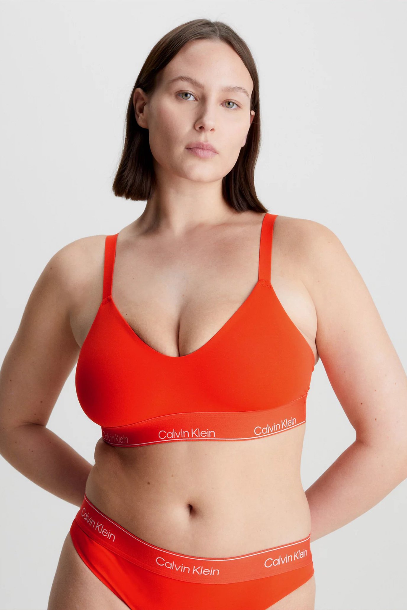 Бюстгальтер UNLINED TRIANGLECalvin Klein Бюстгальтер UNLINED TRIANGLE 2