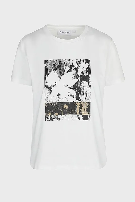 Футболка FLOWER PRINT LOGO REG T-SHIRT Calvin Klein