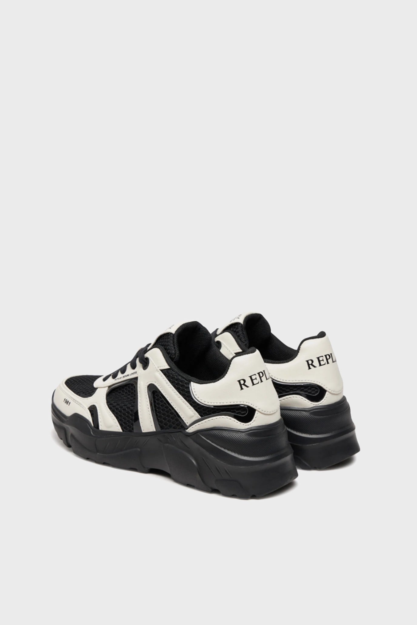 Кроссовки - 3