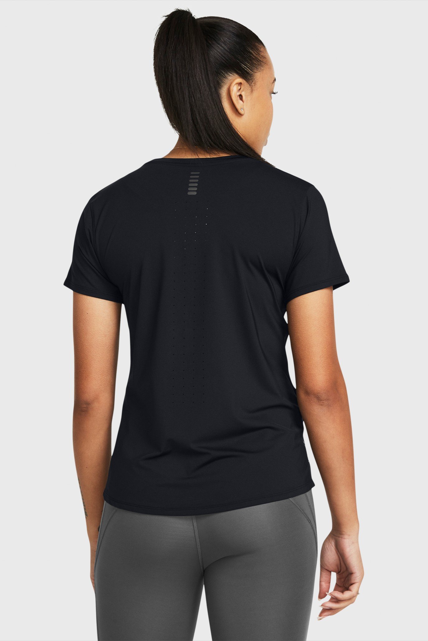 Женская черная футболка UA Launch Elite Shortsleeve 2