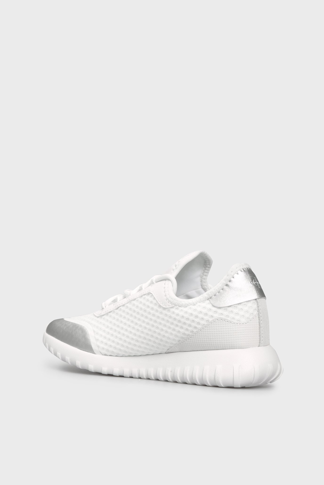 Женские белые кроссовки 4