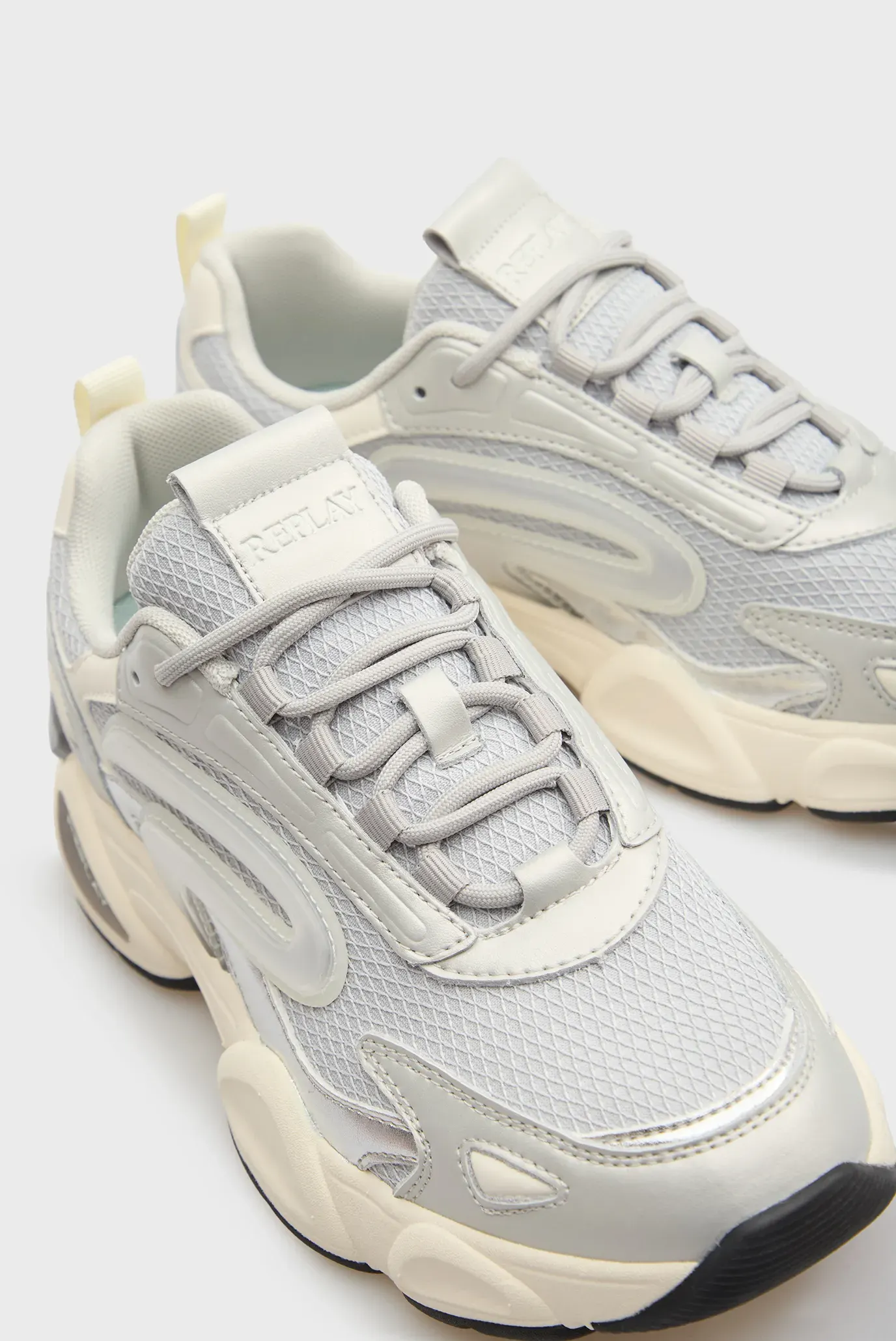 Кроссовки - 2