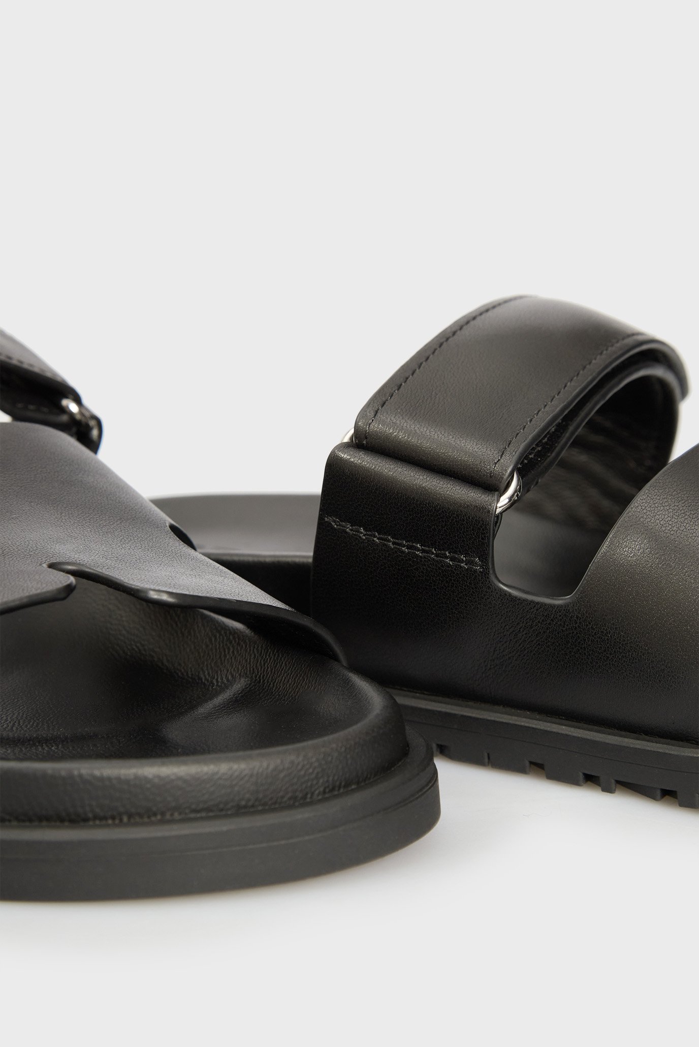 Сандалии Frisco 2