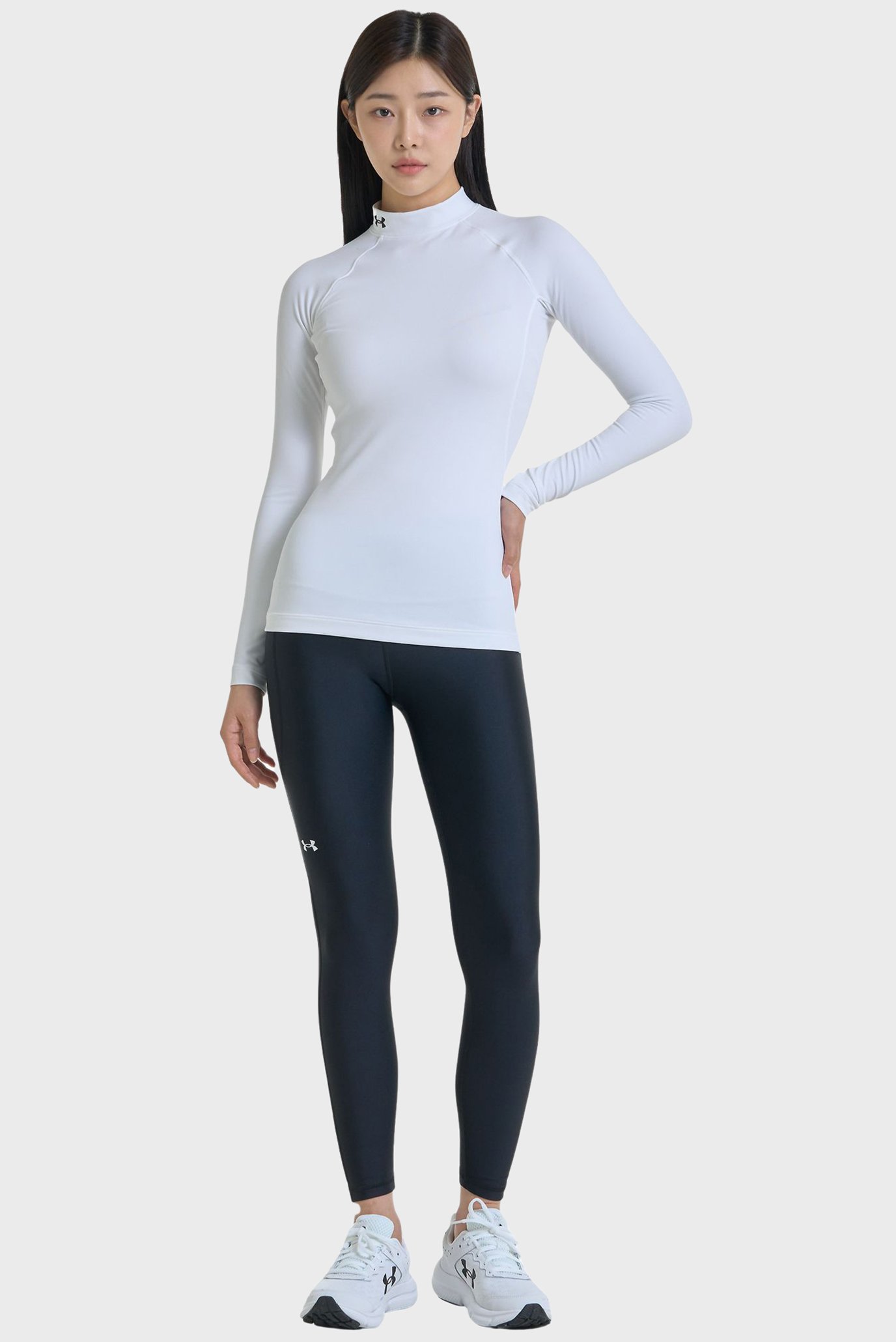 Женский белый лонгслив UA CG Authentics Mockneck 2