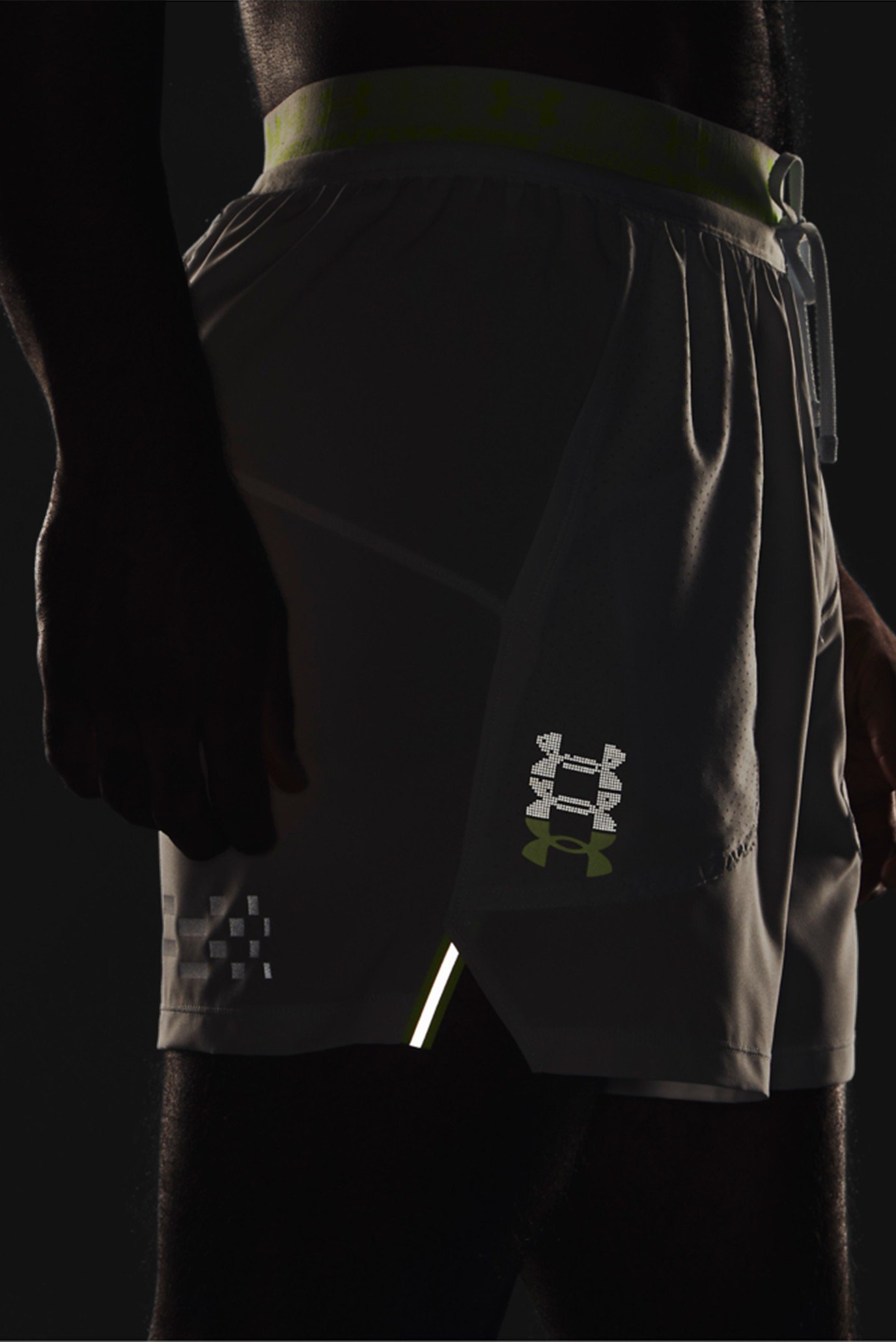 Мужские серые шорты UA RUN ANYWHERE SHORT 5