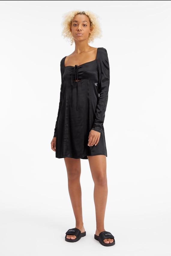 Платье CUT OUT RUCHED DETAILING DRESS Calvin Klein Jeans