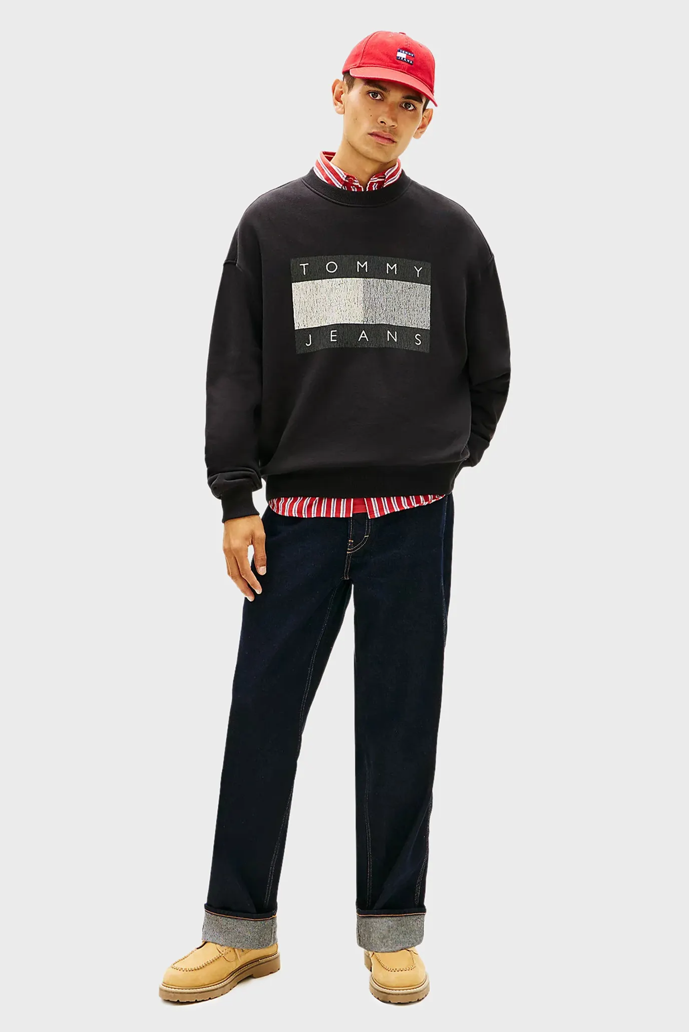 Свитшот TJM 90S DISTRESSED FLAG CREW 2