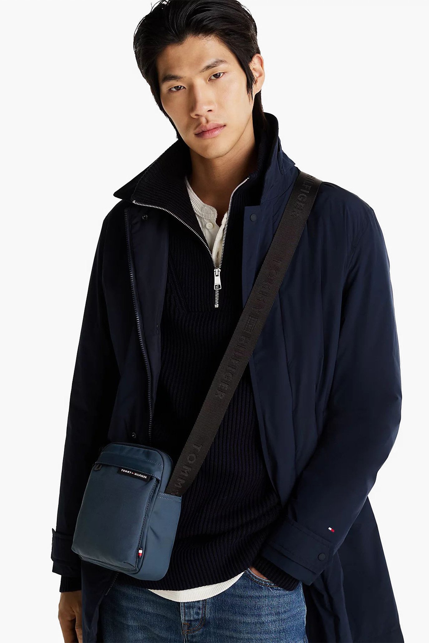 Сумка TH ELEMENT REPREVE MINI REPORTER 2