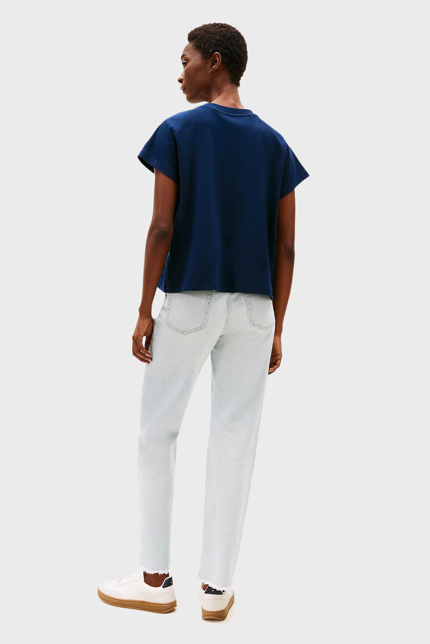 Женская темно-синяя футболка MDRN CAP 3