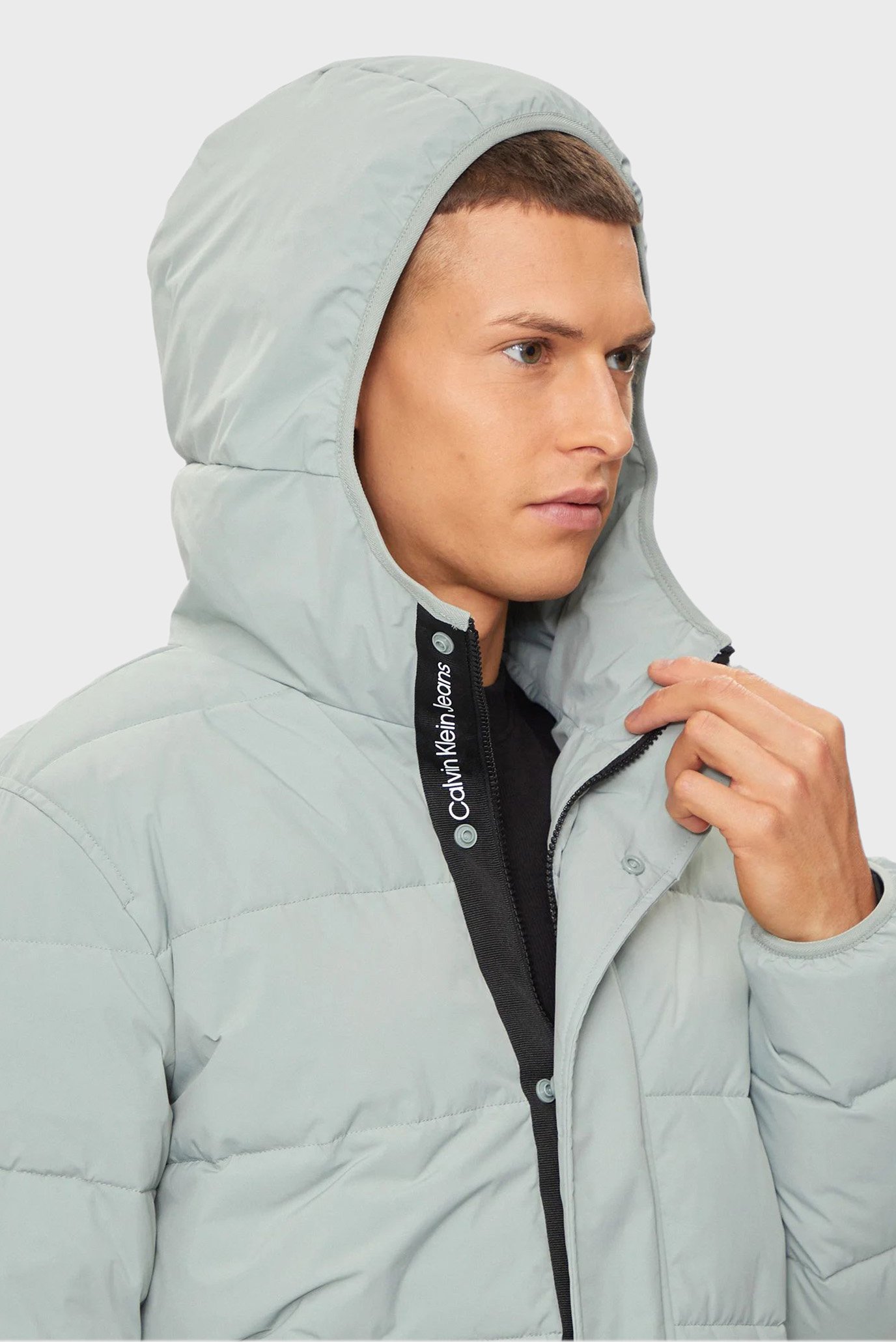 Куртка зимняя ESSENTIAL LW PADDED JACKET 4