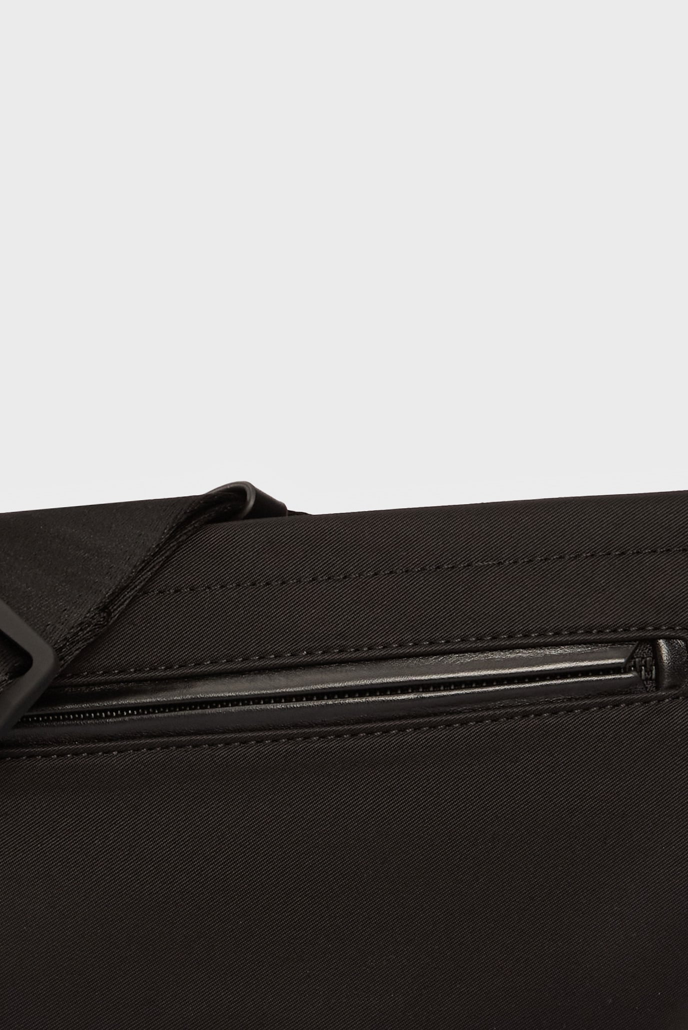 Мужская черная поясная сумка 5