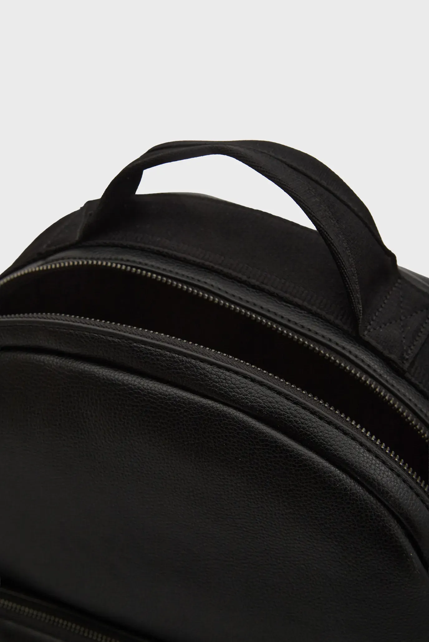 Рюкзак WEBBING STRAP ROUND BACKPACK 5