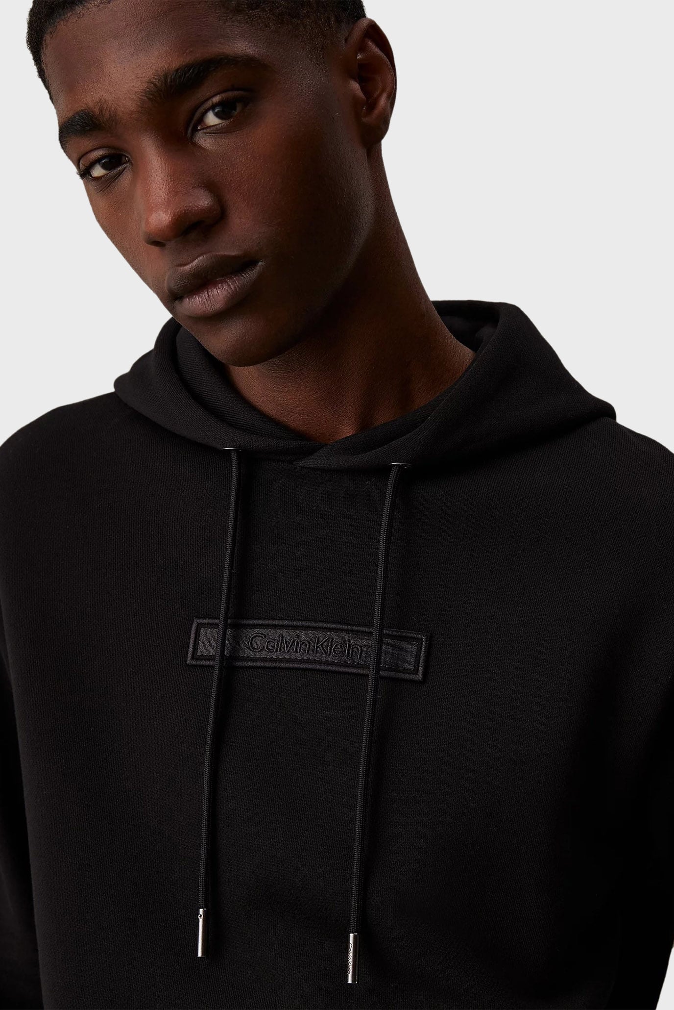 Мужское черное худи EMBROIDERED LOGO PEACHED 4