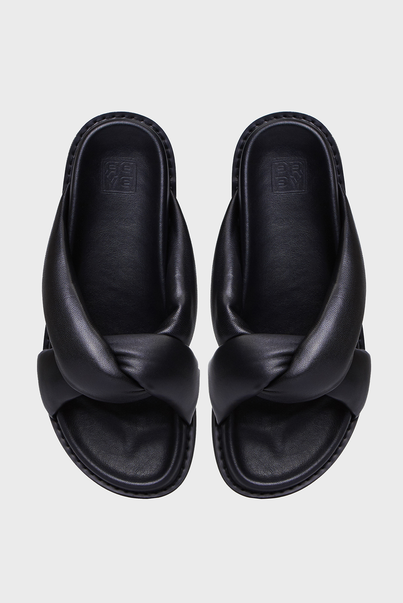 Женские черные кожаные слайдеры Ellada 4