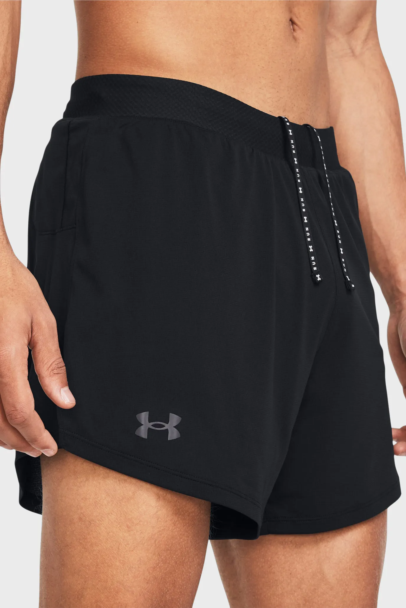 Мужские черные шорты UA LAUNCH ELITE 5'' SHORTS 4