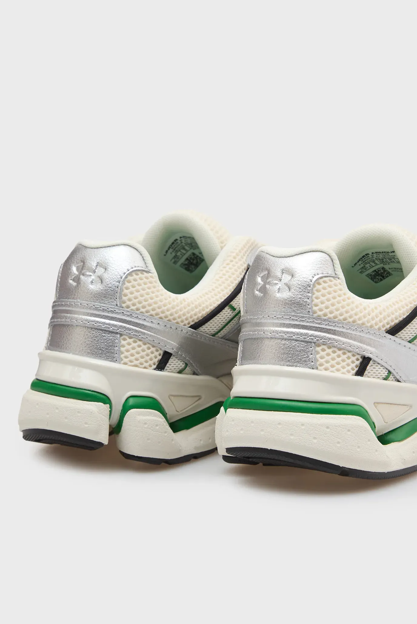 Кроссовки UA Sola 2