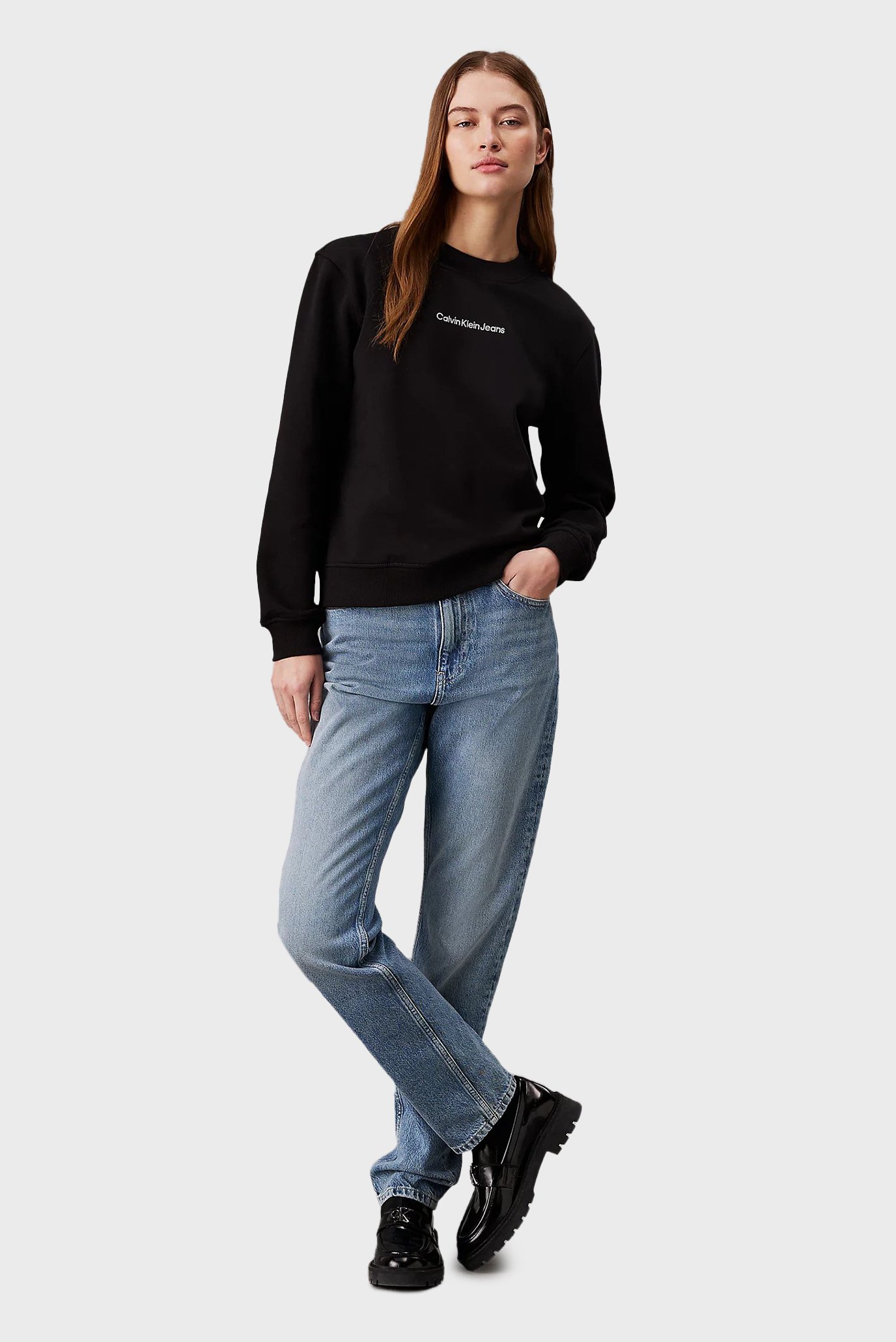 Женский черный свитшот INSTITUTIONAL 2