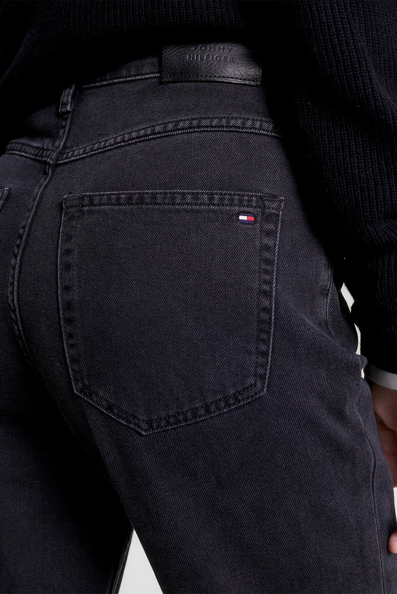 Джинсы CLASSIC STRAIGHT HW A ZIA 10