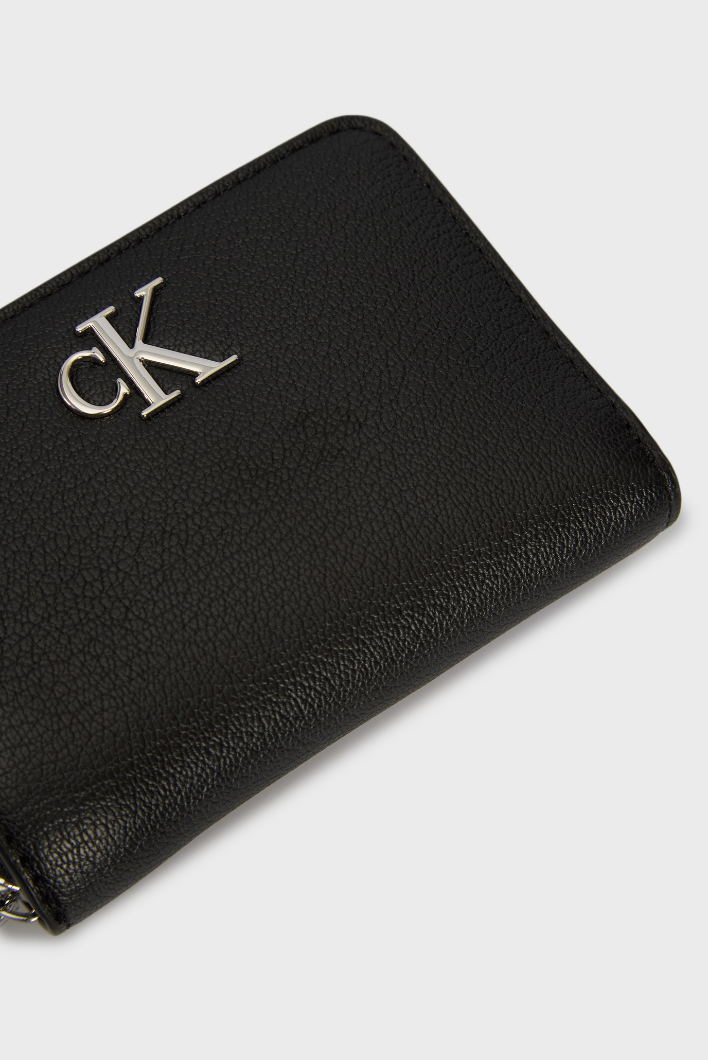 Женский черный кошелек MINIMAL MONOGRAM MED ZIP AROUND 2