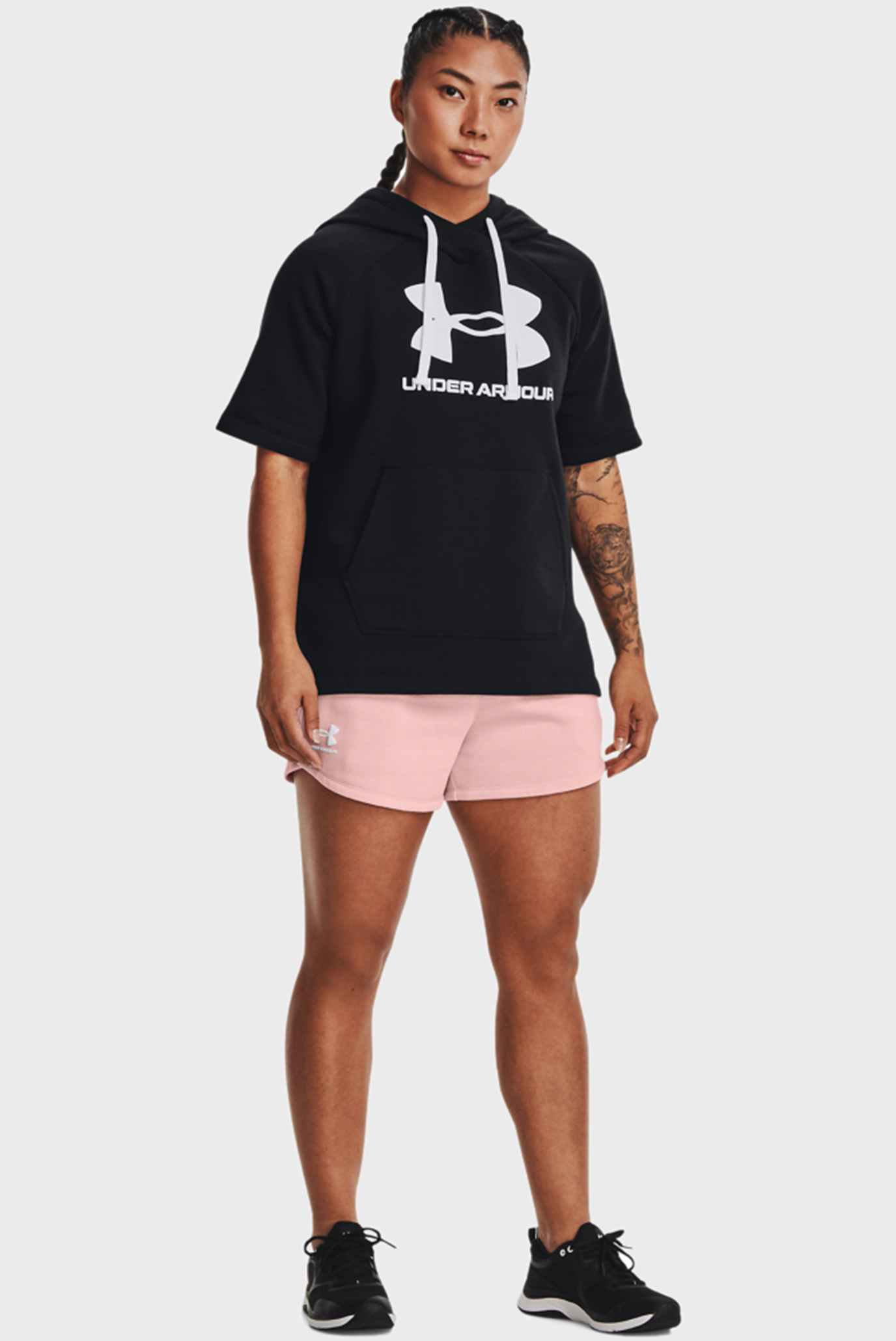 Женские розовые шорты Rival Fleece Short 8