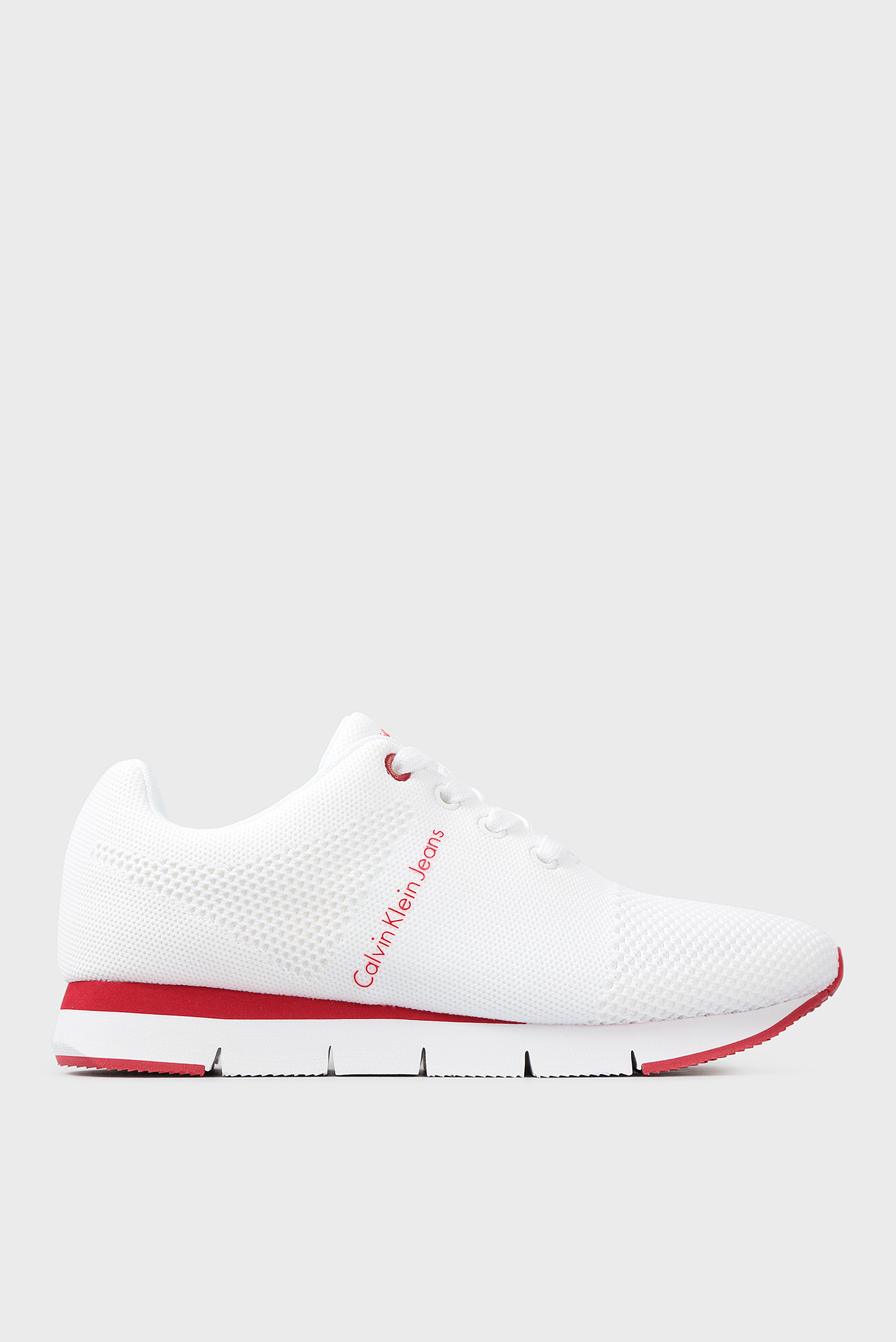 Женские белые кроссовки 6