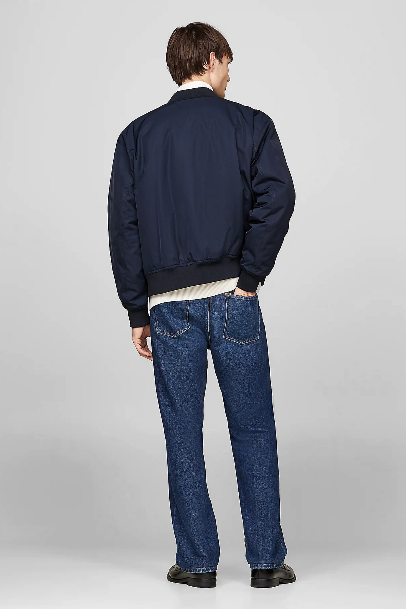 Куртка демисезонная AUTHENTIC BOMBER 3