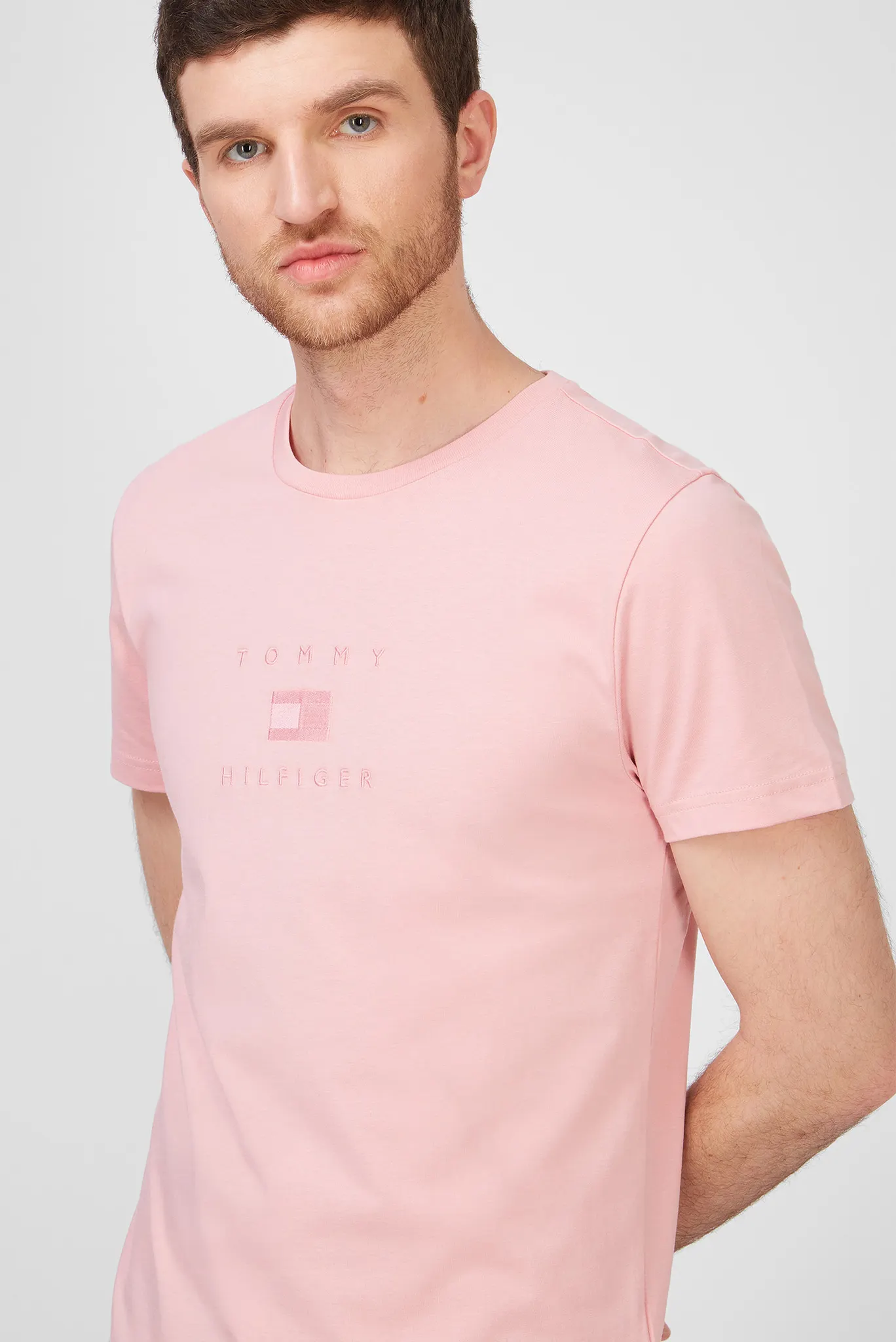 Мужская розовая футболка 2