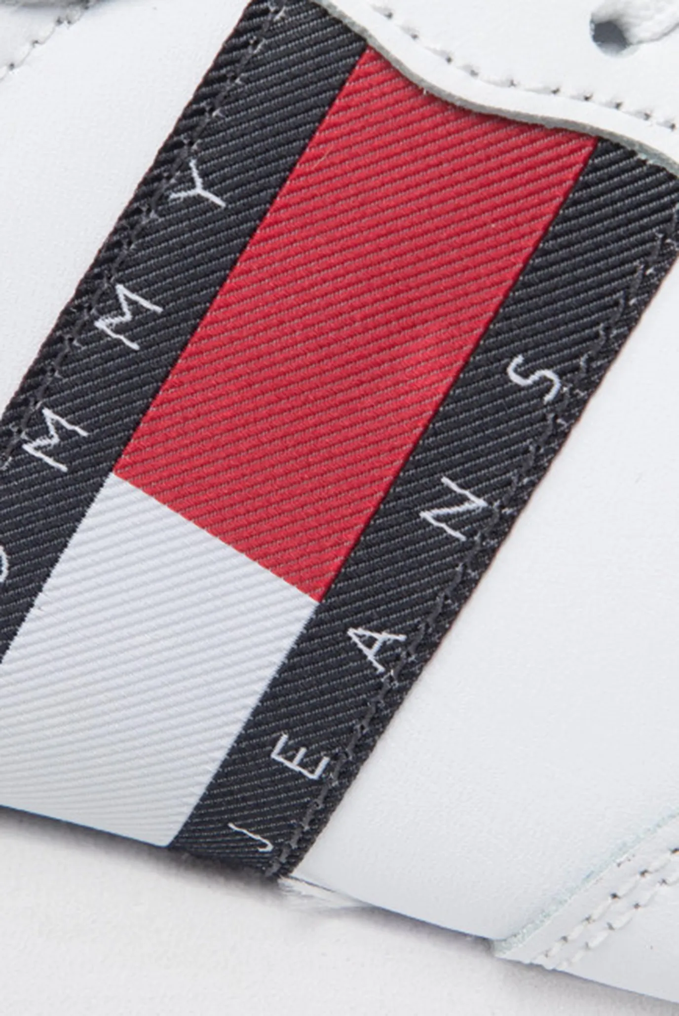 Женские белые кожаные кроссовки LEATHER RUNNER 13