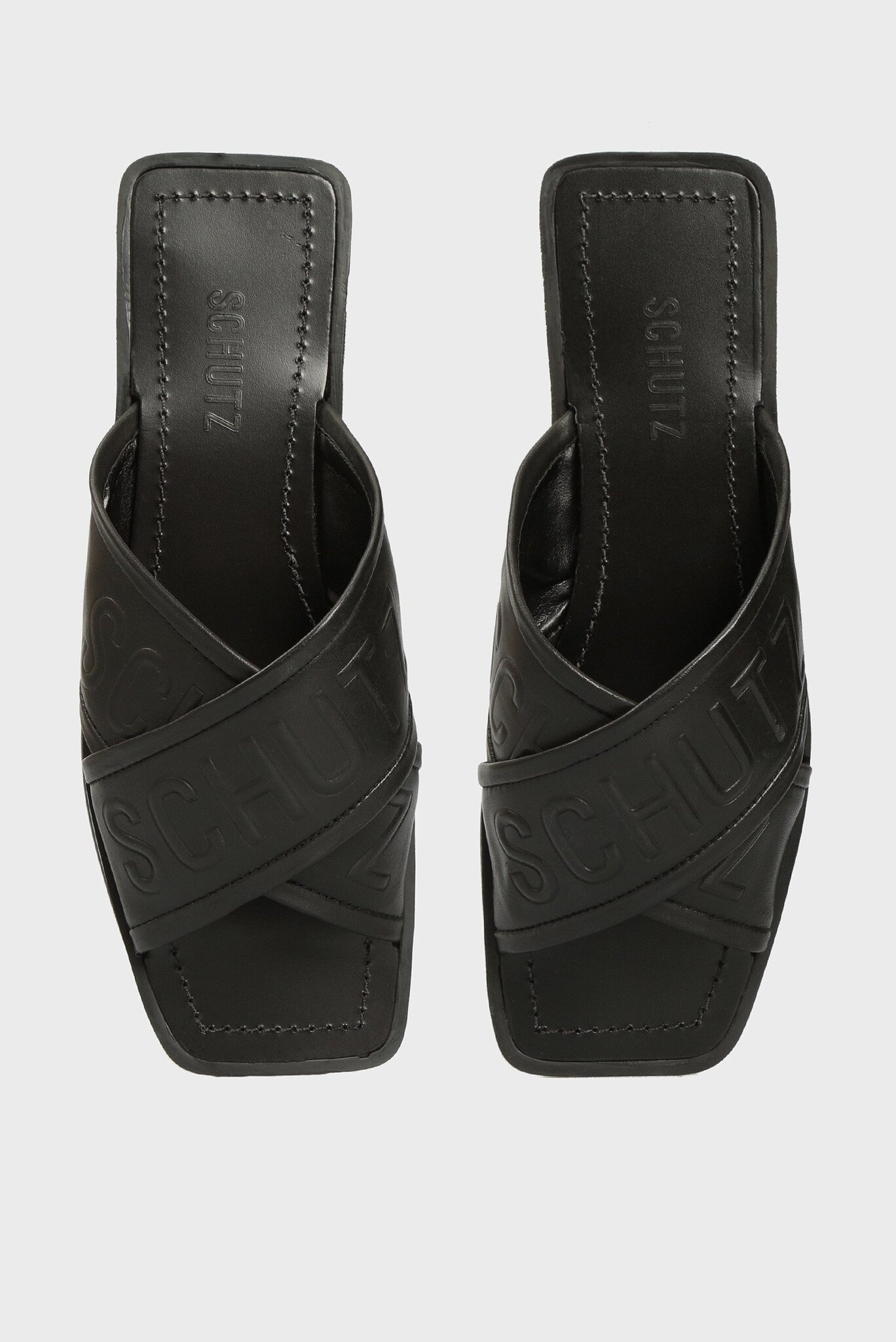 Женские черные кожаные слайдеры 4