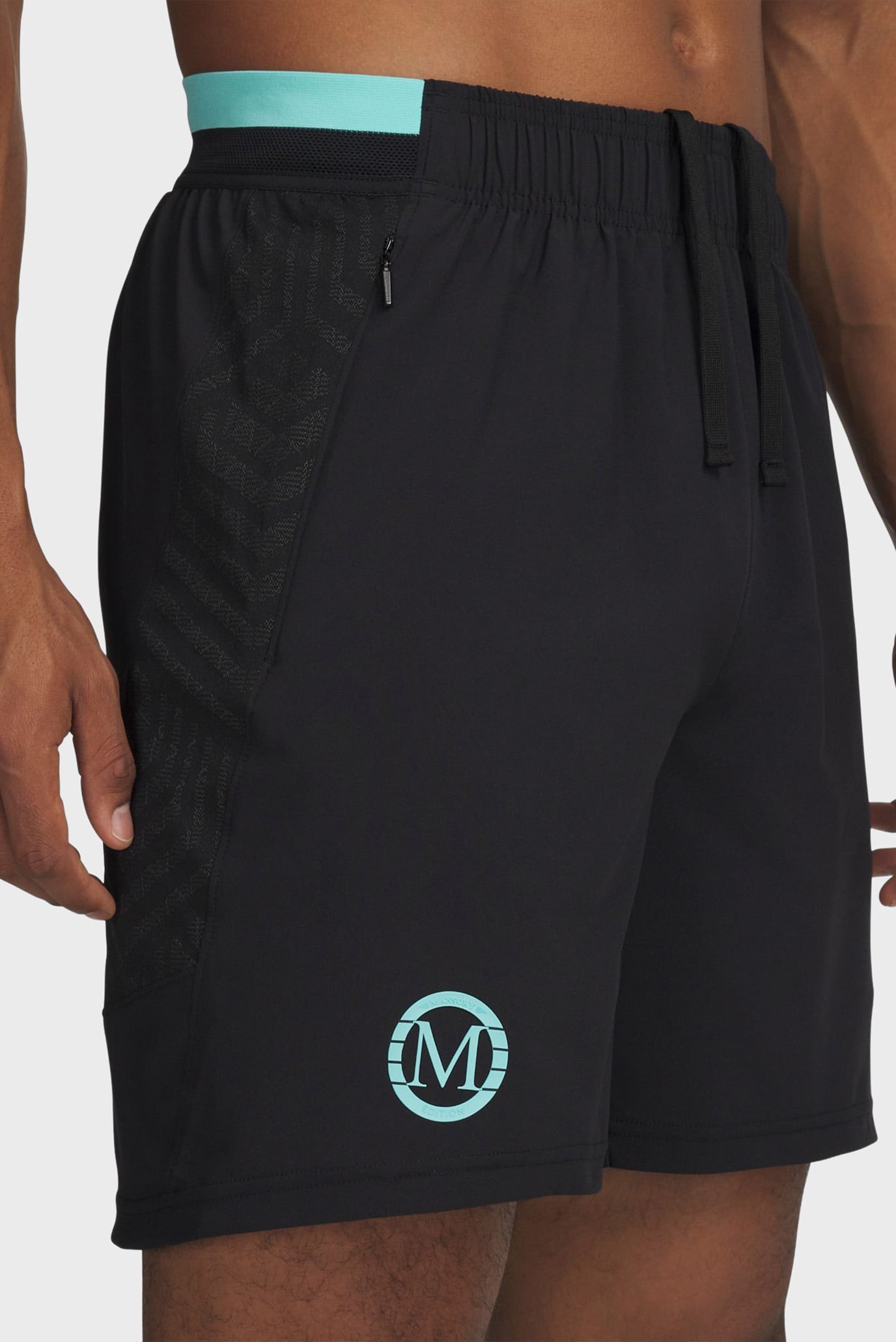 Шорты/UA x Mansory Challenger Sts 4