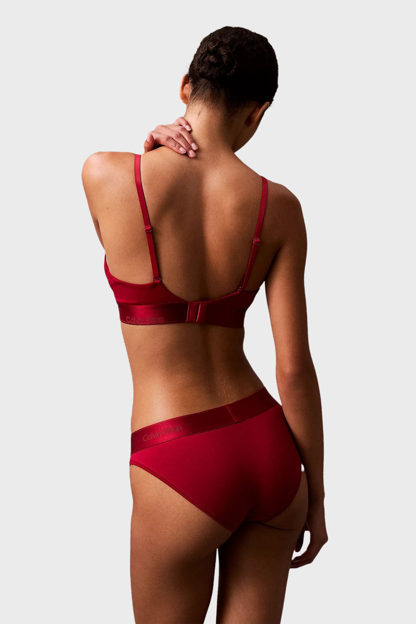 Женские красные трусики 3