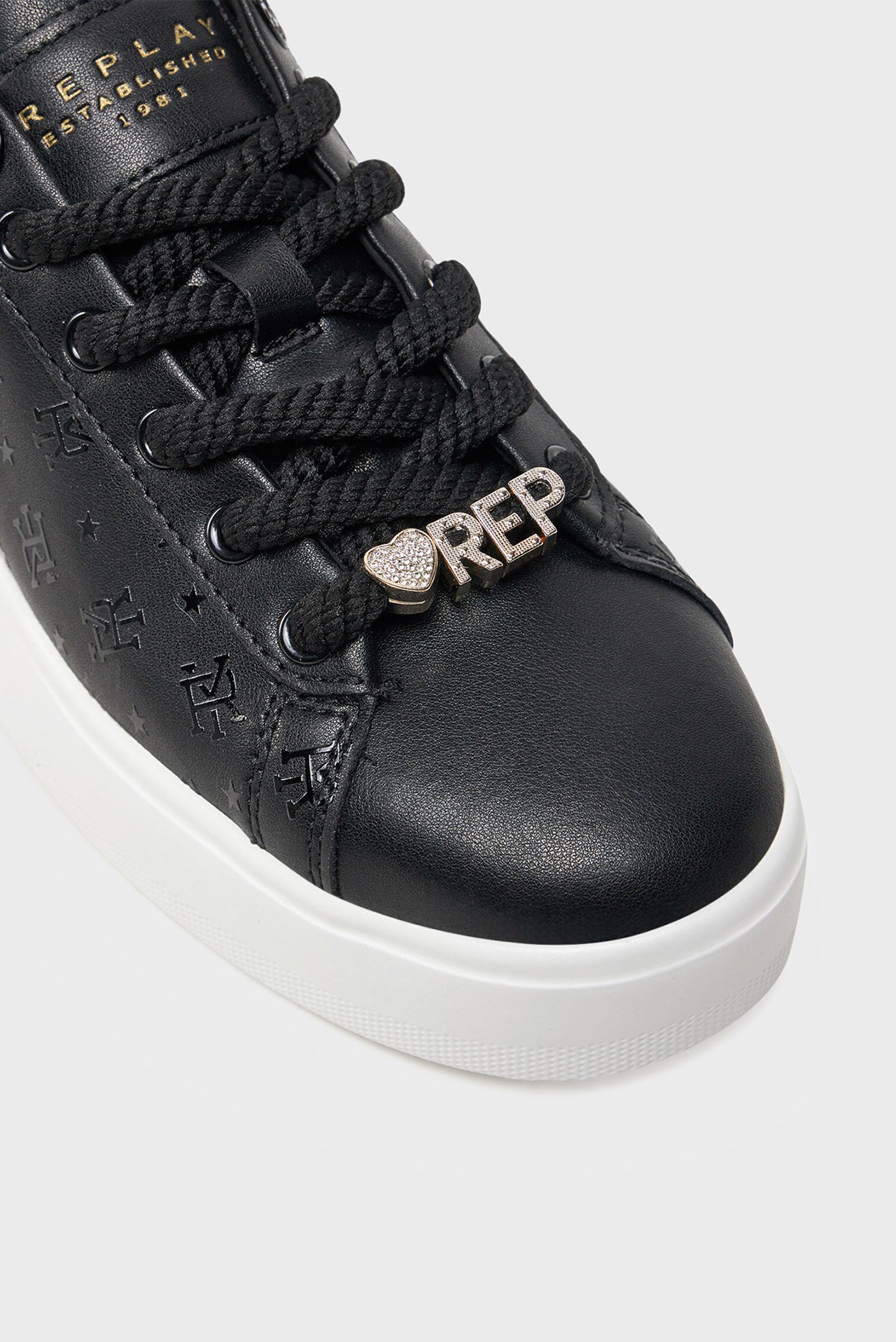 Кроссовки - 6