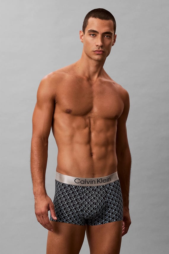Трусы LOW RISE TRUNK Calvin Klein