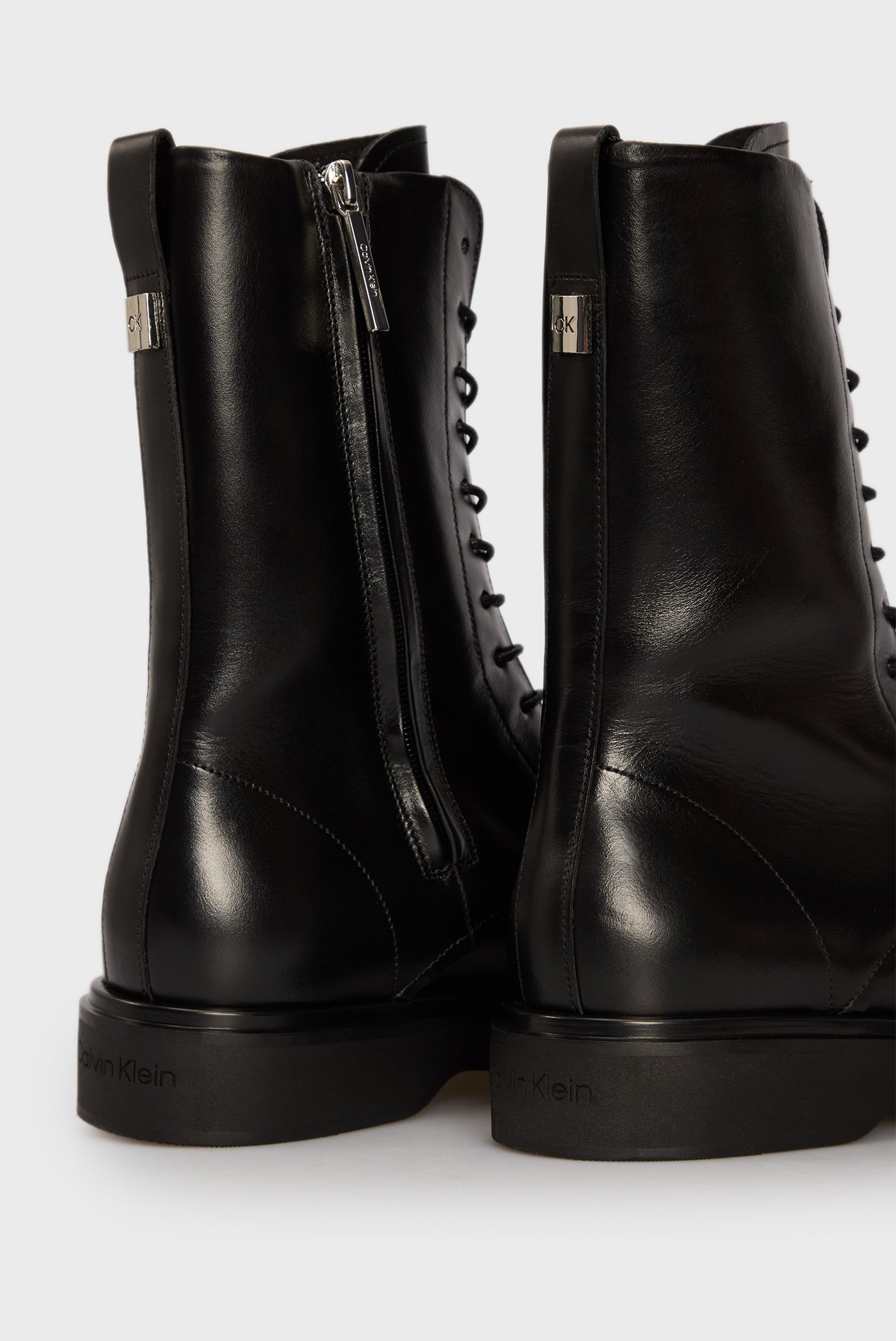 Женские черные кожаные ботинки FLAT MID LACE UP BOOTCalvin Klein Женские черные кожаные ботинки FLAT MID LACE UP BOOT 2