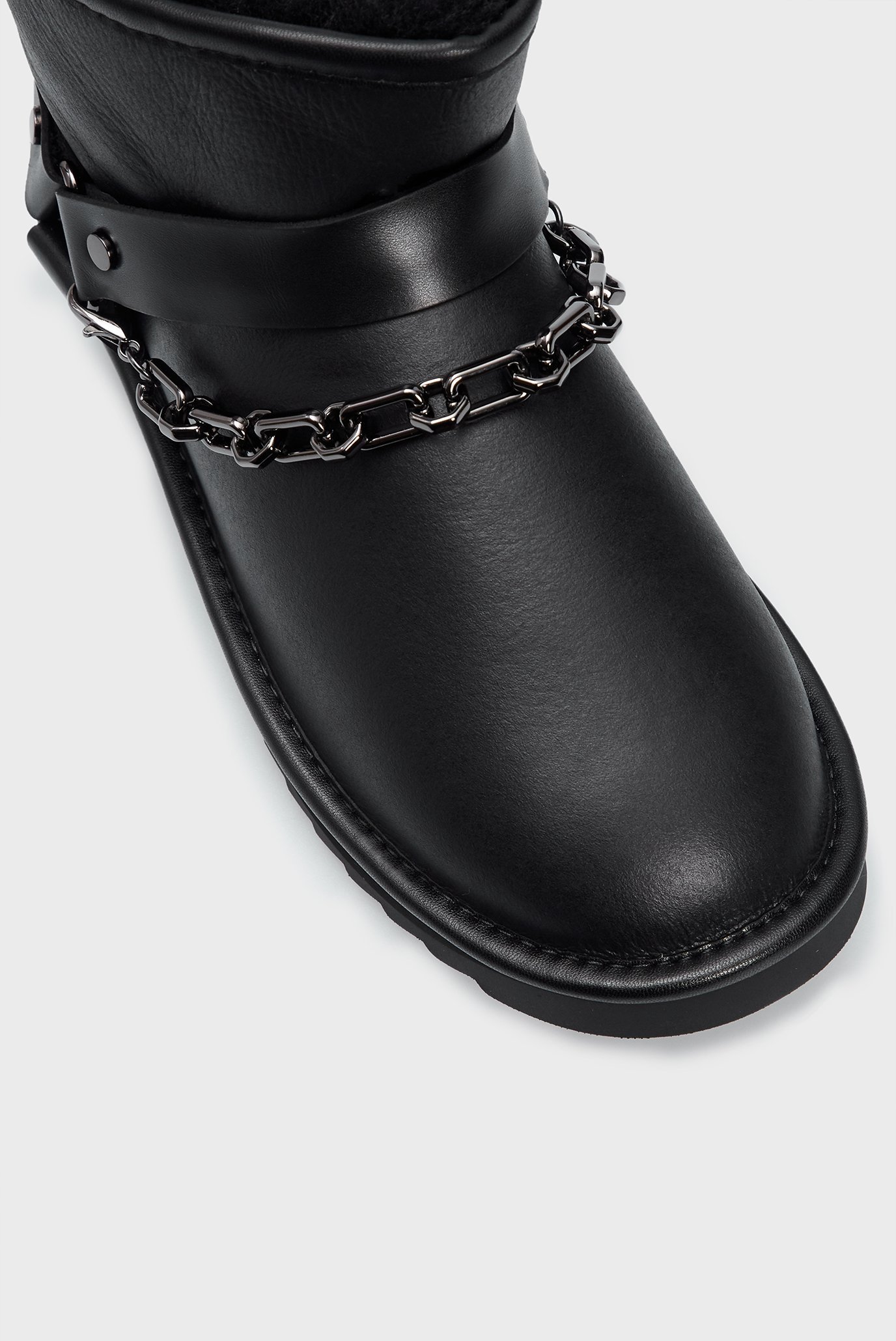 Женские черные кожаные угги Ata 5