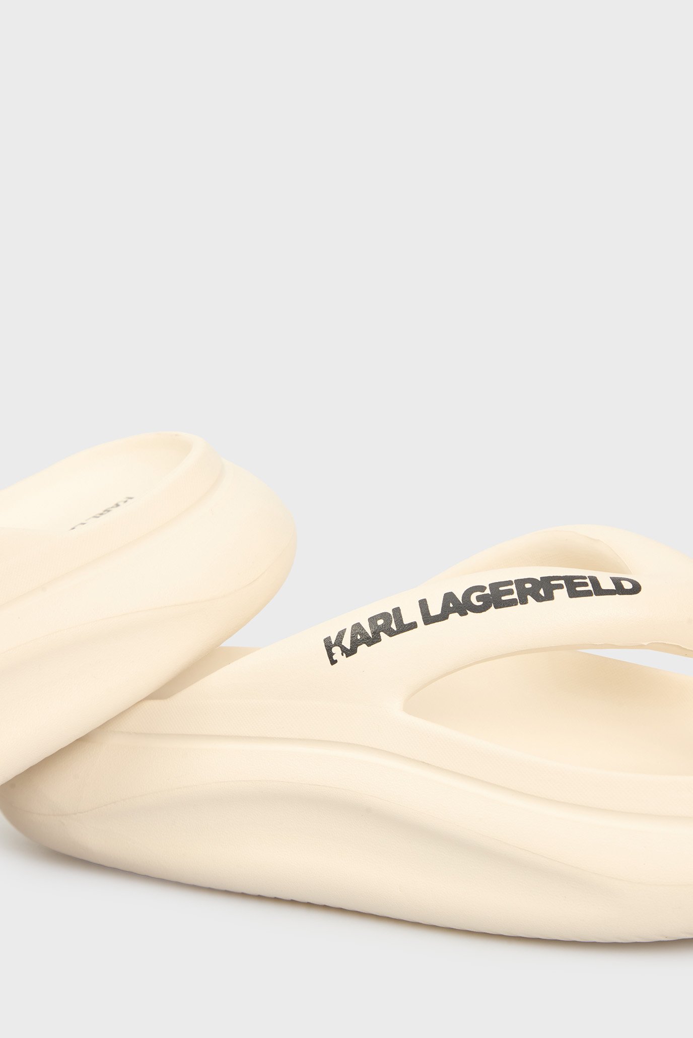 Вьетнамки SKOONA II Hotel Karl Thong 2